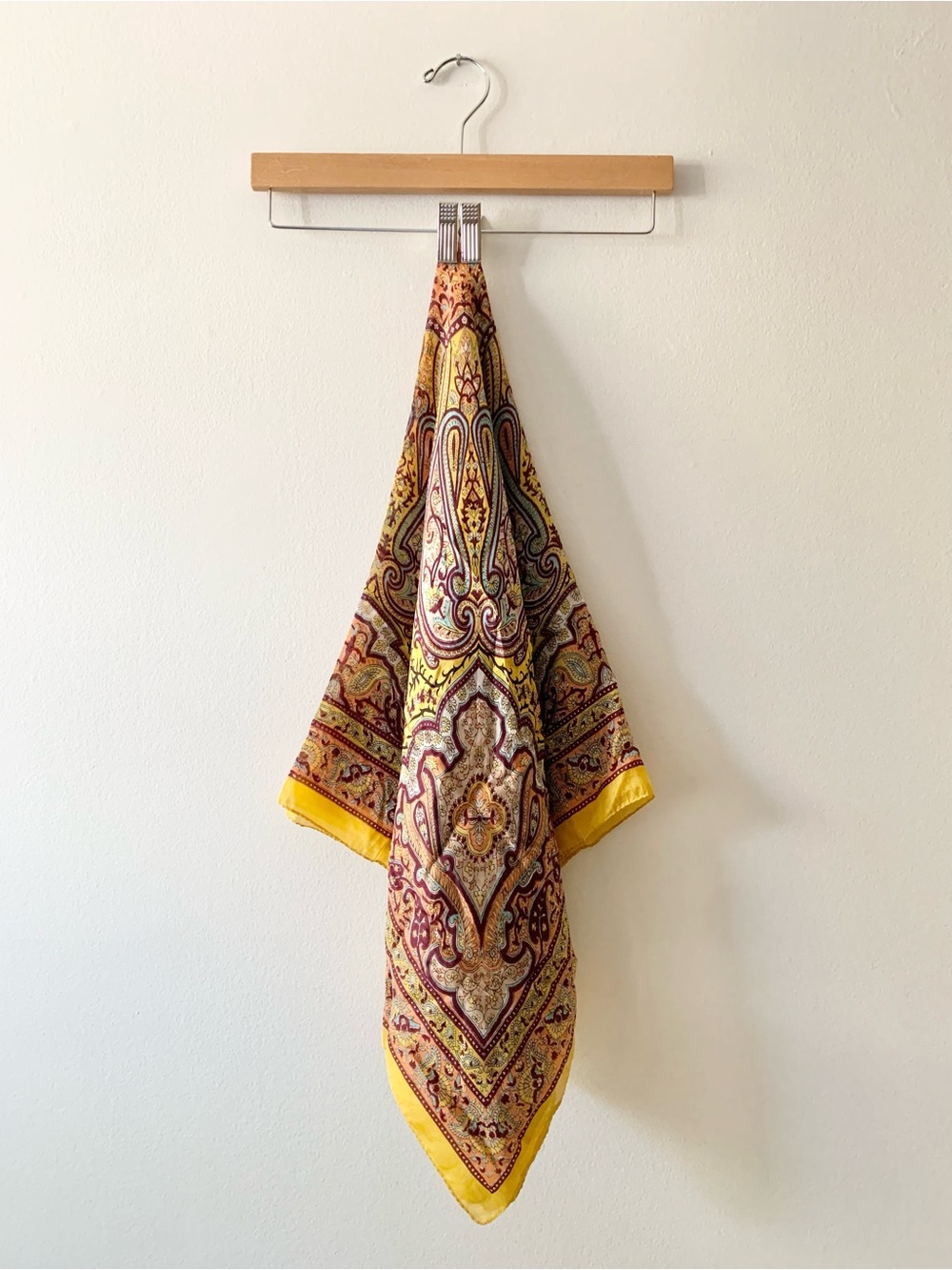 NEW Paisley Print Silky Scarf